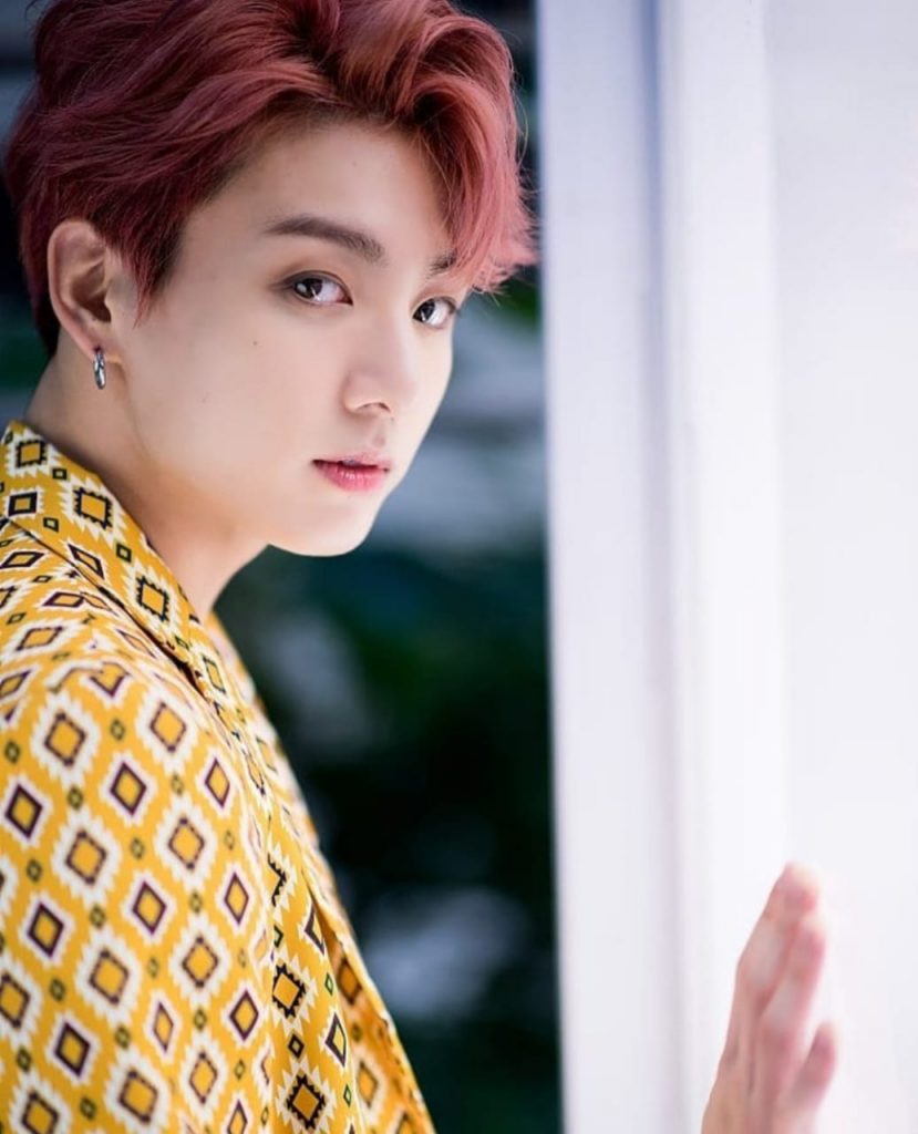 Jungkook (BTS) Age, Wiki, Height, Girlfriend, Instagram, Song, Net Worth.