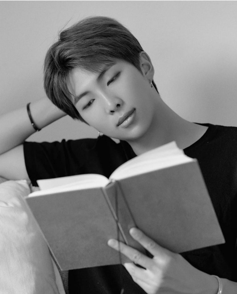 RM BTS, Age, Height, Birthday, Girlfriend, Family, Songs, Net Worth.