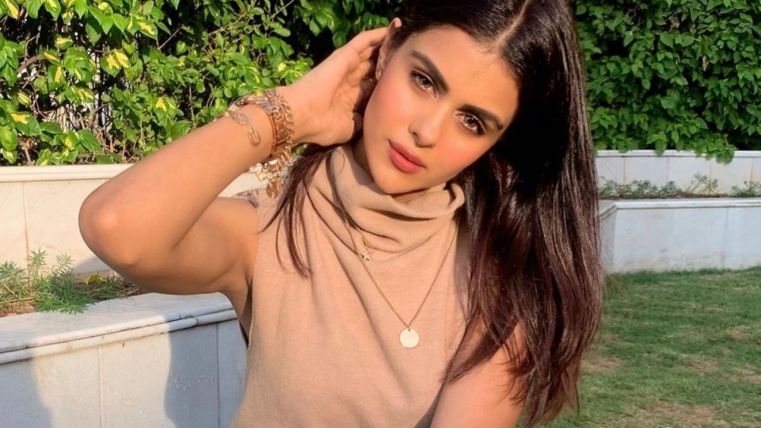 Priyanka Chahar Choudhary Age, Husband Name, Boyfriend
